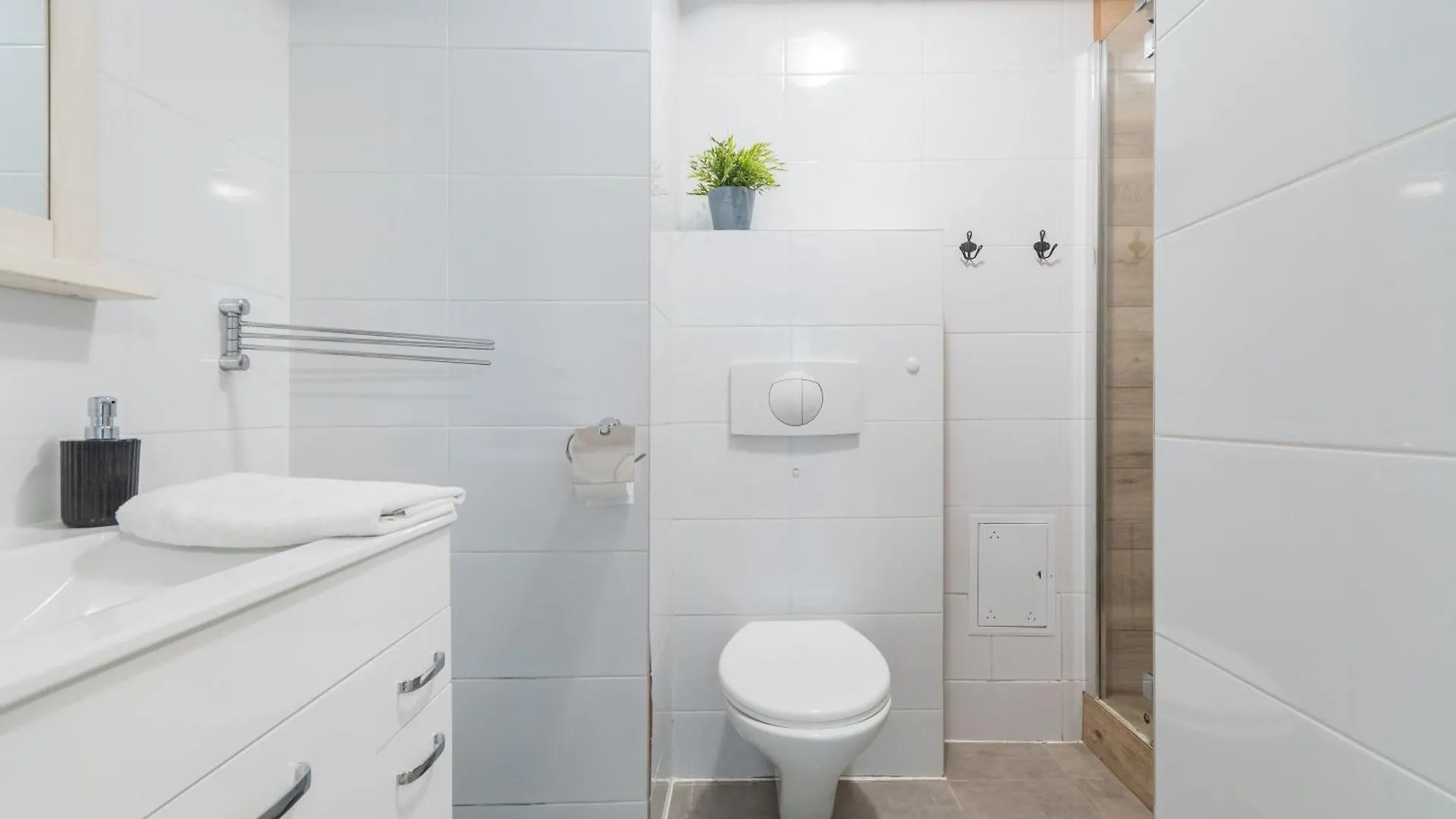 Apartament w Sopocie w przyziemiu · basement · Sopot 0*,