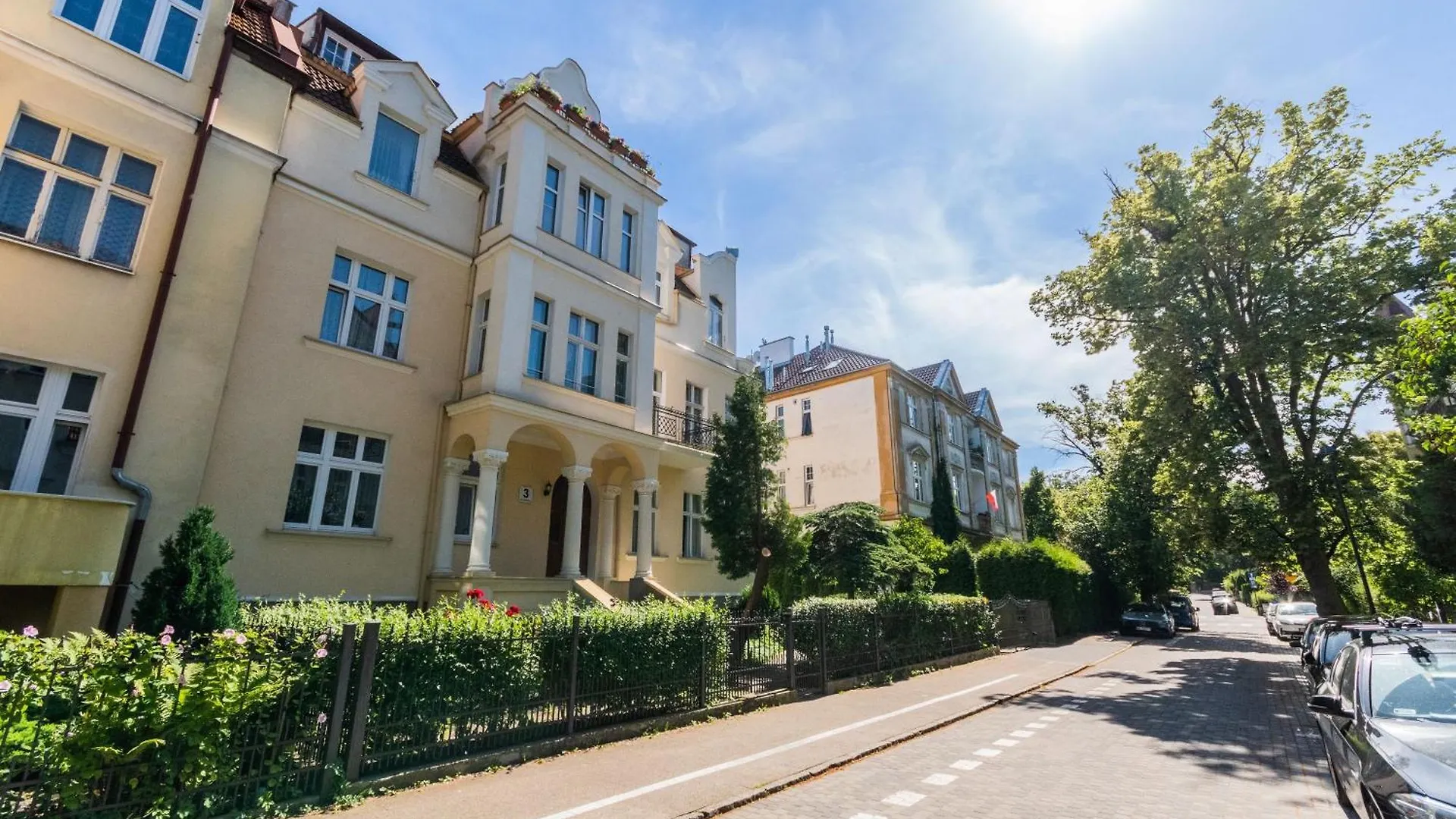 Apartament w Sopocie w przyziemiu · basement · Sopot